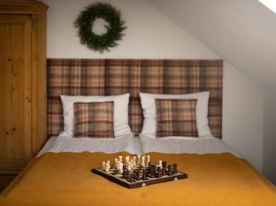 Apartamenty U Harrego I Przy Stawie Spa Z Klimatyzacja, Balia, Sauna, Ogrodem I Parkingiem Кудова-Здрой Екстериор снимка