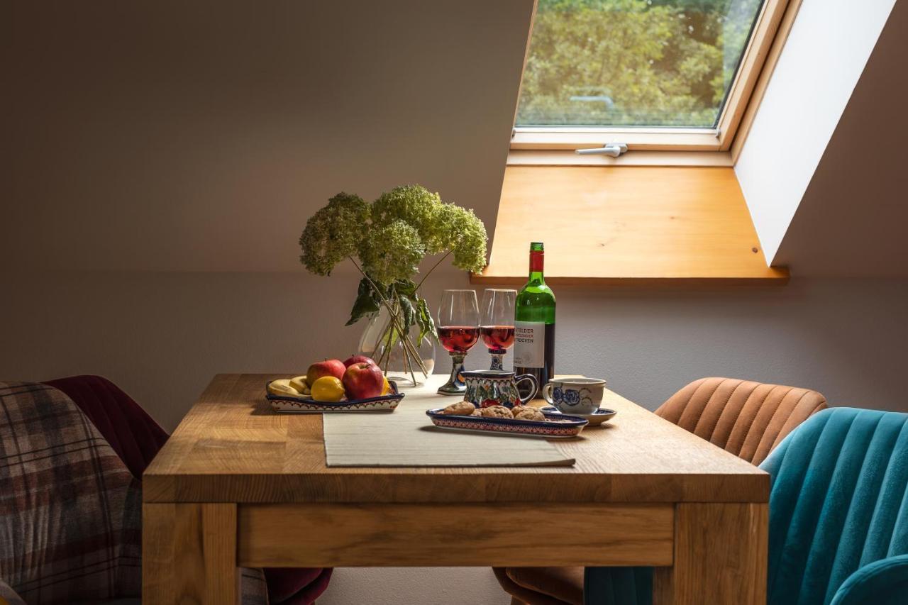 Apartamenty U Harrego I Przy Stawie Spa Z Klimatyzacja, Balia, Sauna, Ogrodem I Parkingiem Кудова-Здрой Екстериор снимка