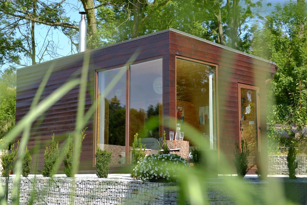Apartamenty U Harrego I Przy Stawie Spa Z Klimatyzacja, Balia, Sauna, Ogrodem I Parkingiem Кудова-Здрой Екстериор снимка